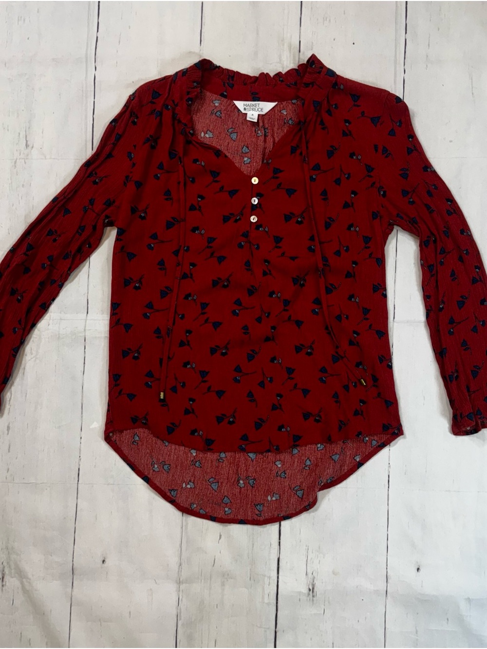 Women’s Market & Spruce Red Floral Tie-Neck Blouse